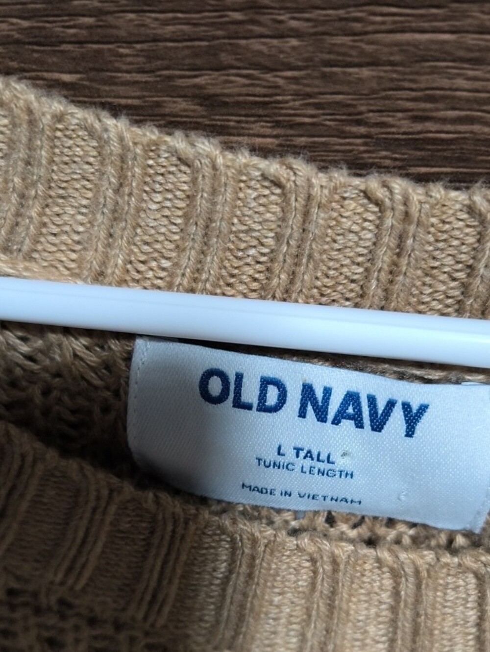 Old Navy Beige Crewneck Waffle Knit Sweater - Picture 2 of 3